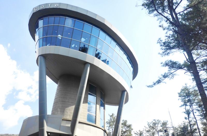 파일:마장호수카페 20220415 162014.jpg