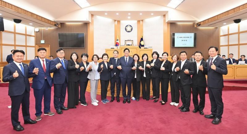 파일:2026의원구성.jpg