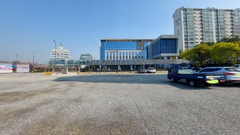 파일:공릉천주차장20220417 090936.jpg