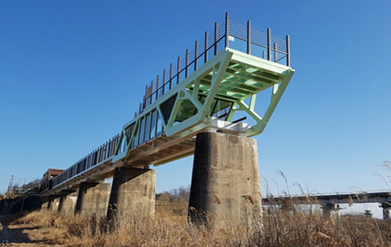 파일:스카이워크b03 01a.png